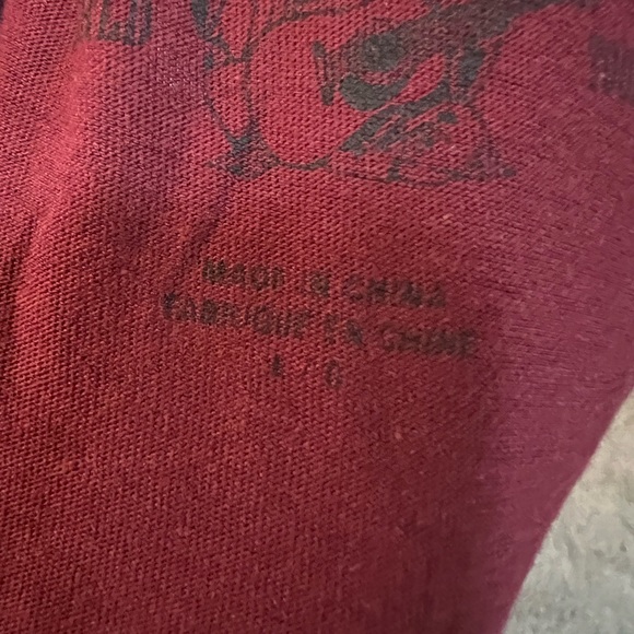 True Religion t shirt - Picture 3 of 3